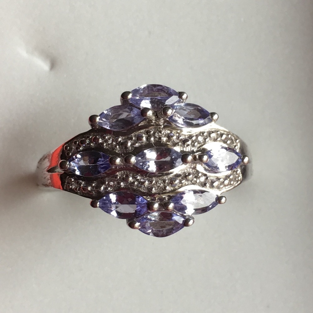 Tanzanite & White Topaz Ring